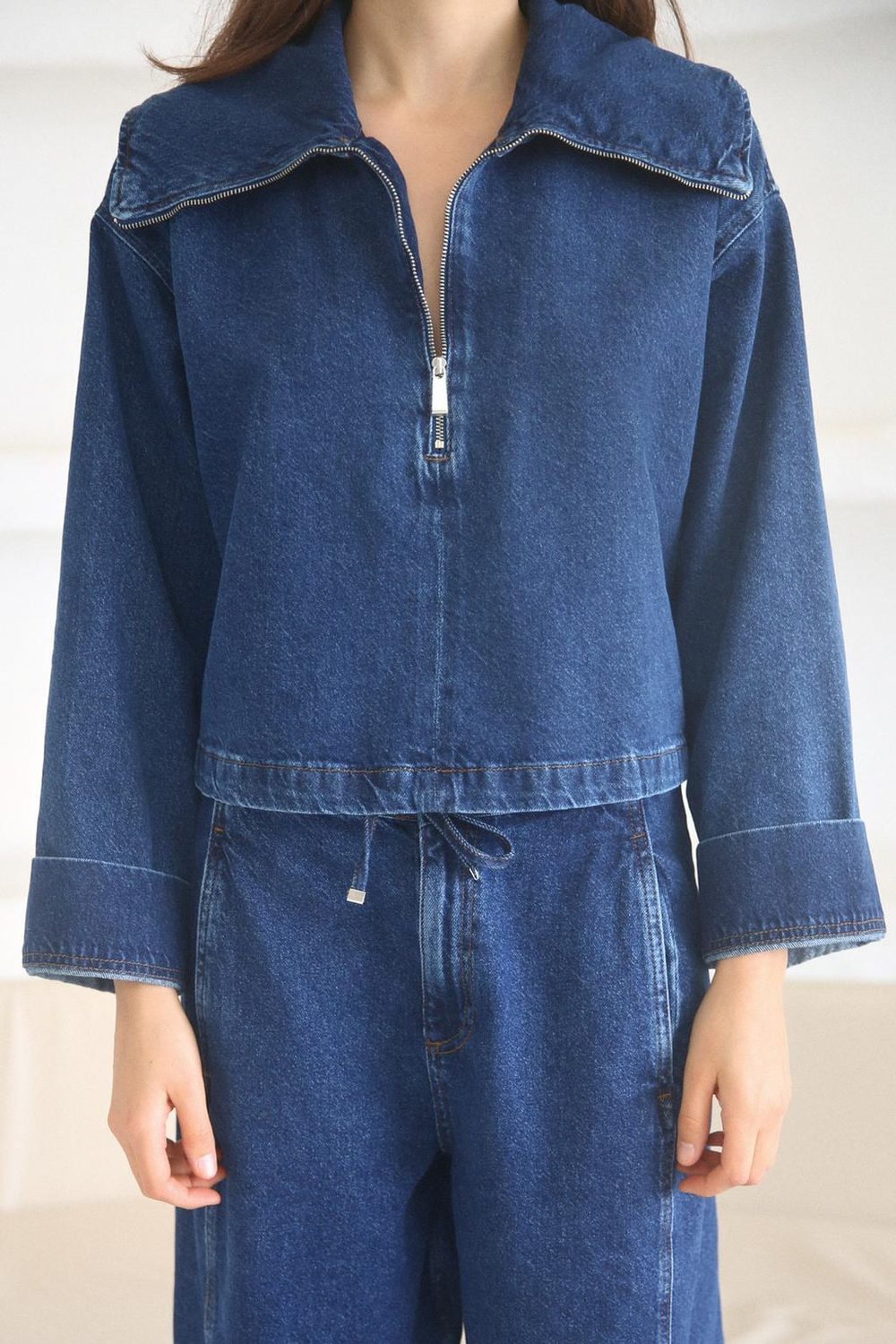 ZARA ДЖИНСОВАЯ КУРТКА Z1975 С ЗАСТЕЖКОЙ-МОЛНИЕЙ, ВЫЦВЕТШИЙ СИНИЙ