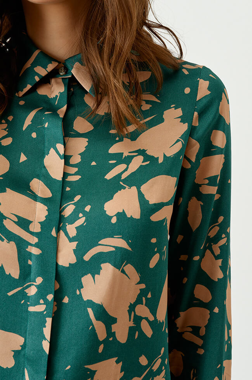 22751 Блузка женская (бежево-зеленый)