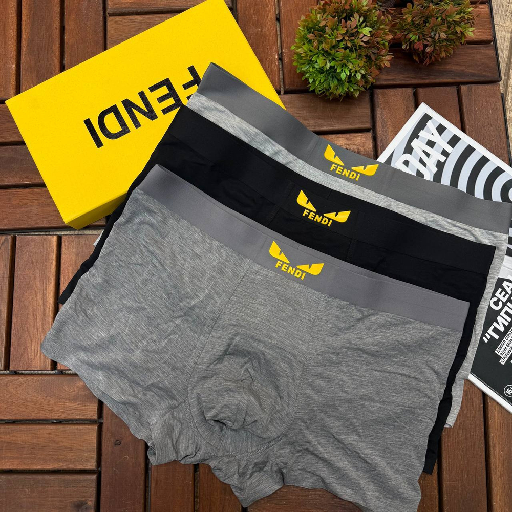 Комплект трусов боксеров Fendi