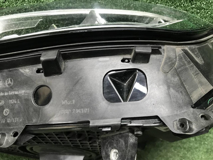 Фара левая Mercedes GLC X253 (2019-2022) LED