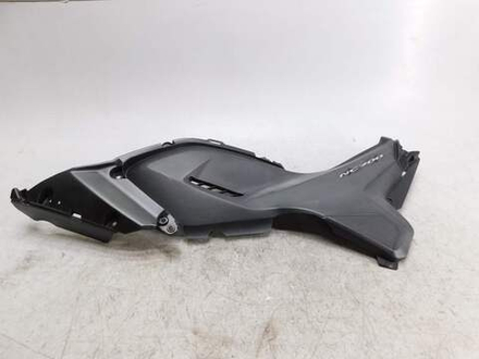 Пластик боковой левый Honda NC700X RC63 83701-MGS-D300,