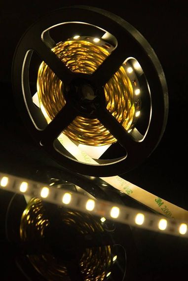 Светодиодная лента SWG 12W/m 60LED/m 5630SMD нейтральный белый 5M 001689