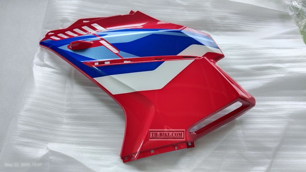 64400-MLR-D20ZA. COWL SET, L. MIDDLE (WL) *TYPE1* (TYPE1 ). HONDA