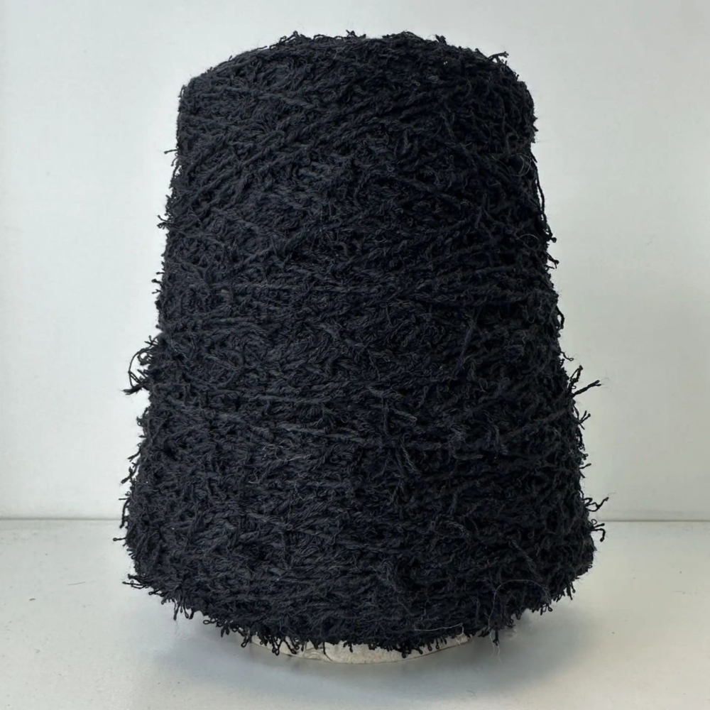 FIU - Lanificio dell’Olivo; 97% хлопок, 3% п/а; фактурная "волосатая ниточка"; 150м/100гр; col.30, цвет: черный ; ТОЛЬКО!! бобинки: 410, 145 гр