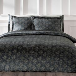 Постельное белье жатый шелк CHANEL чёрный TIVOLYO HOME Турция