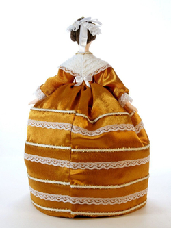 Кукла грелка на чайник Барышня