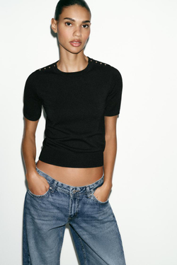 ZARA БАЗОВЫЙ ТРИКОТАЖНЫЙ СВИТЕР С КОРОТКИМИ РУКАВАМИ, ЧЕРНЫЙ