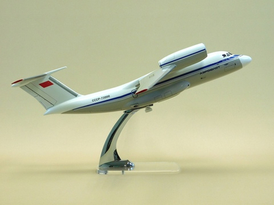 Модель самолета Ан-72 (М1:72, Аэрофлот СССР-72000)