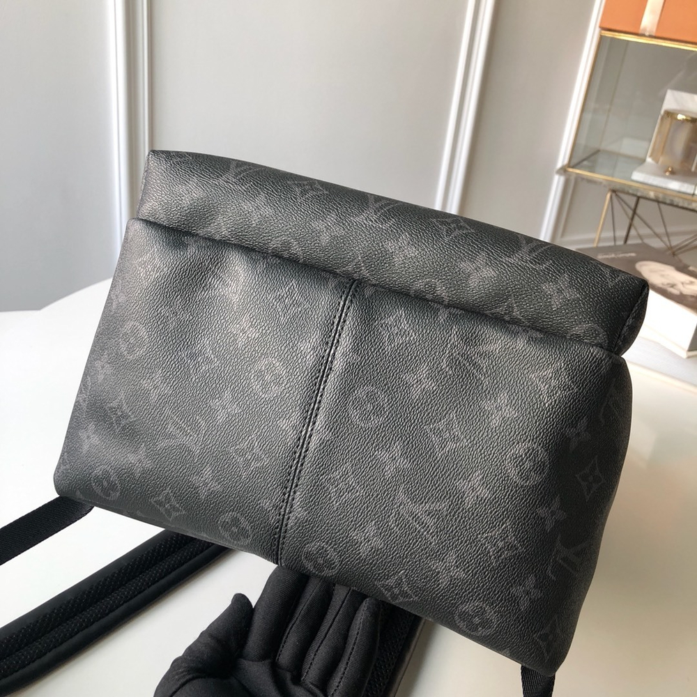 Louis Vuitton Discovery Backpack PM
