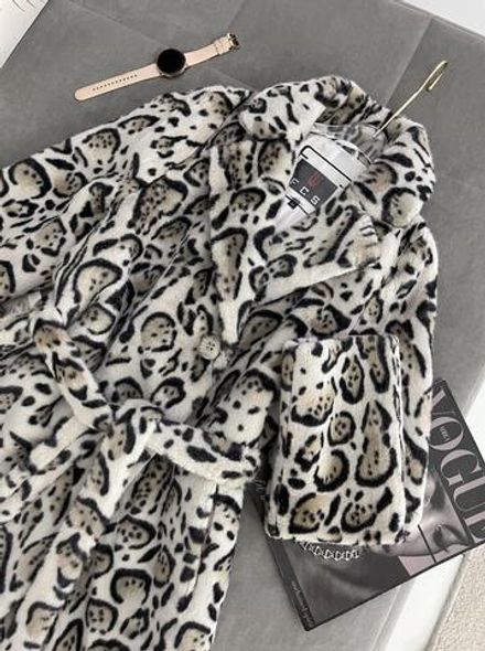 Шуба 7352508 Fabrika