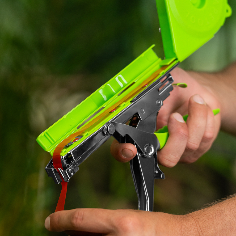 Тапенер садовый для подвязки растений, скобы 10 000 шт., лента 30 м Palisad