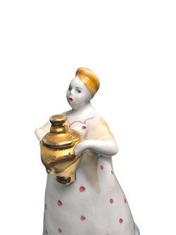 Фарфоровая статуэтка "Девушка с самоваром" (Дулёво)