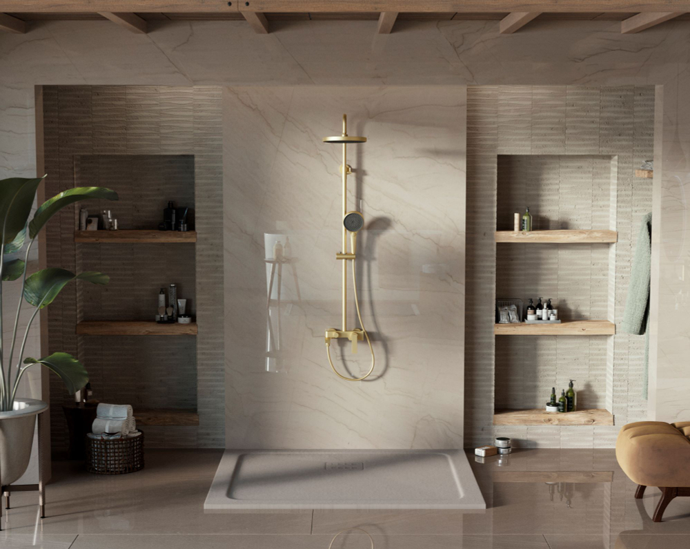 Душевая стойка Vincea VSFS-413BG с изливом, брашированное золото