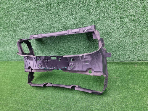 Воздуховод радиатора BMW 2er G42 (2021-н.в.)