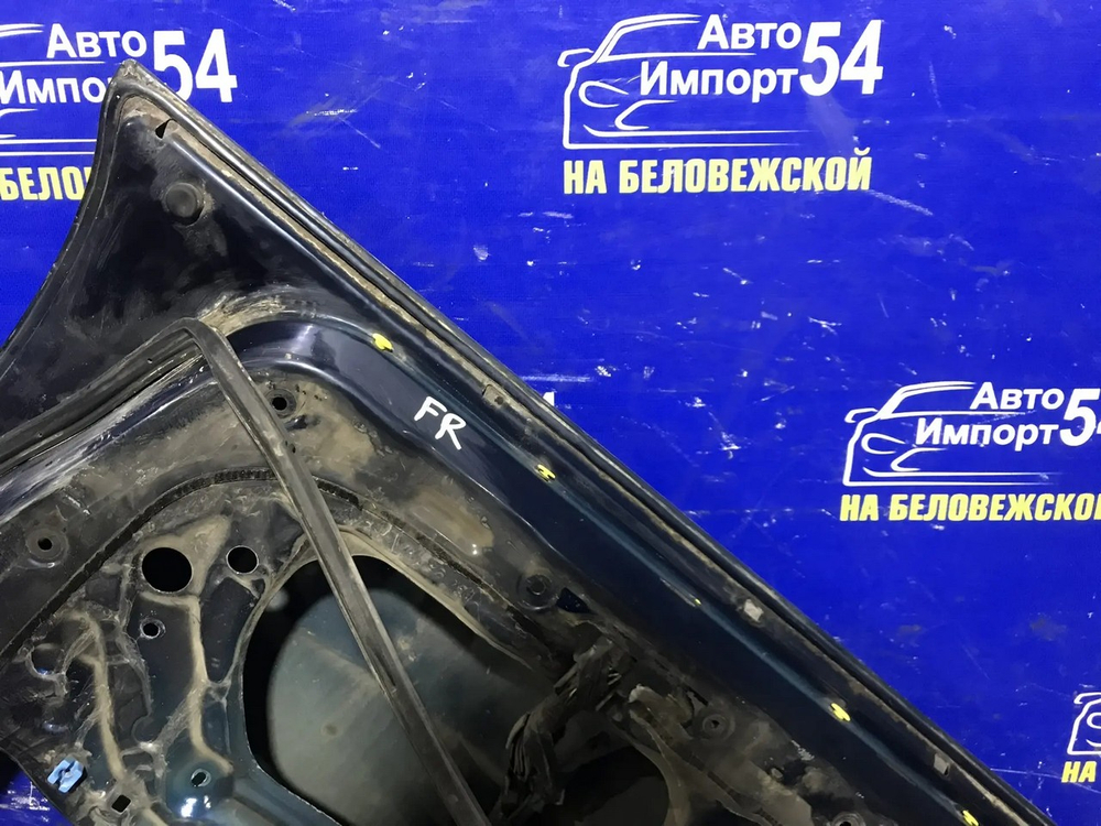 Дверь передняя правая TOYOTA HILUX SURF 1992