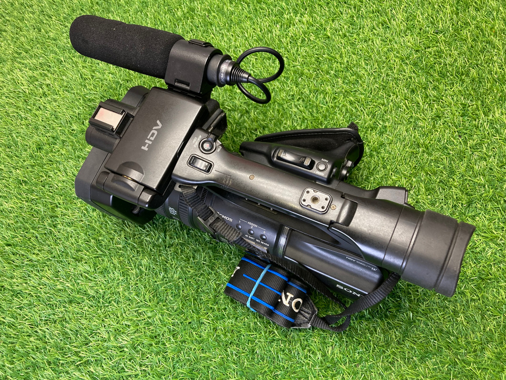 Sony HDR-FX1000E Покупка/Продажа
