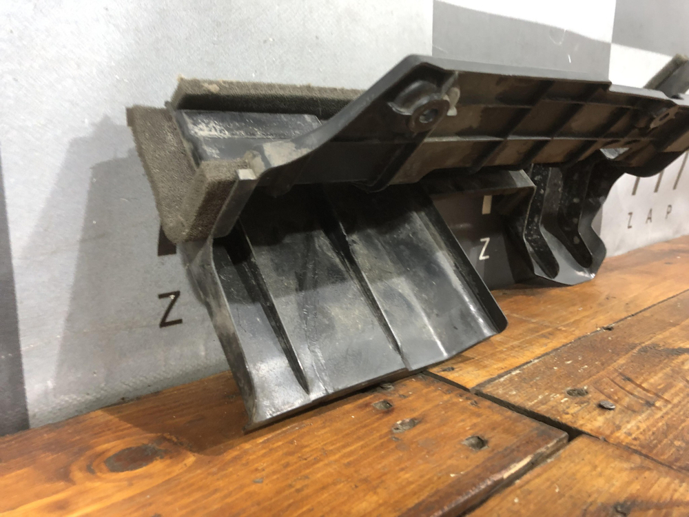 Воздуховод радиатора правый Rio 4, Solaris 2 Б/У Оригинал 25321H5000