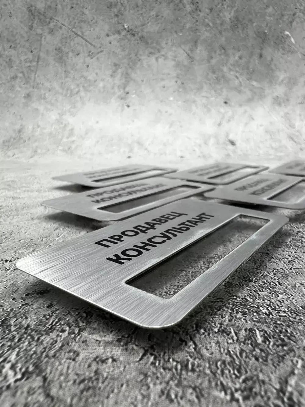 Бейдж на магните  6шт