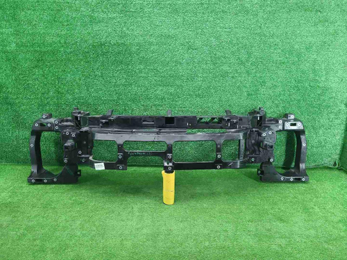 Телевизор Lixiang L9 (2022-н.в.)