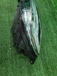 Битая Фара левая Volvo V40 2 (2016-2019) LED