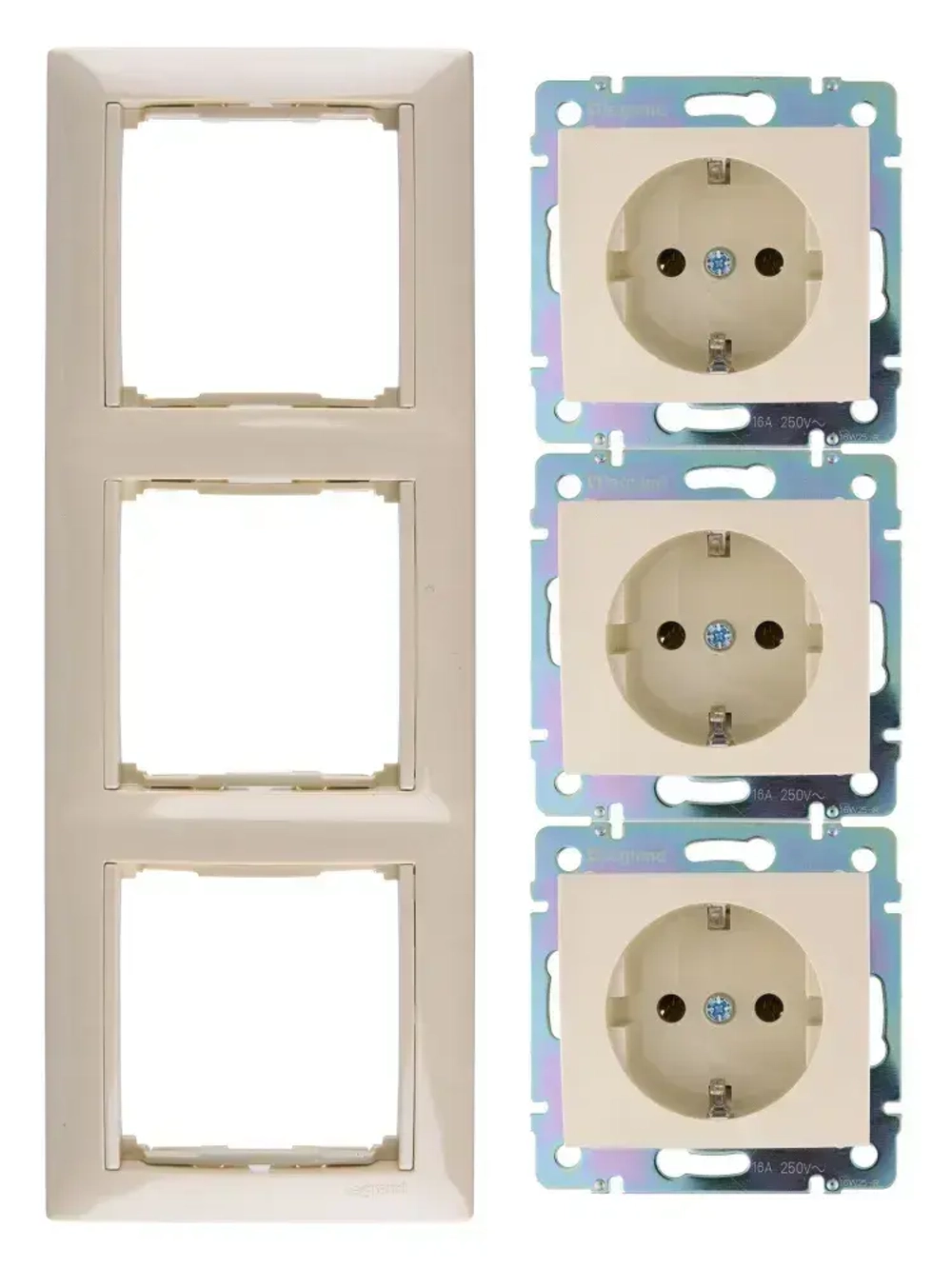 Розетки с заземлением 3 шт + рамка 3 поста Legrand valena 220В, 16А,цвет слоновая кость