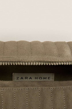 ZARA HOME СТЕГАНАЯ КОСМЕТИЧКА, СВЕТЛЫЙ ХАКИ