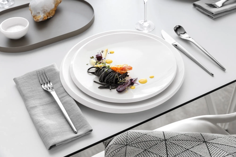 Villeroy & Boch Набор тарелок NewMoon на 2 персоны 10-4264-2620 + 10-4264-2700 + 10-4264-2640