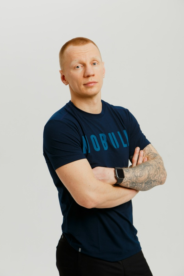Футболка NOBULL темно-синяя