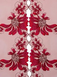 05-155 Вышивка на неэл. сетке 22 см, темно-красный/бордовый/люрекс (левая)