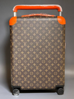 Чемодан Louis Vuitton