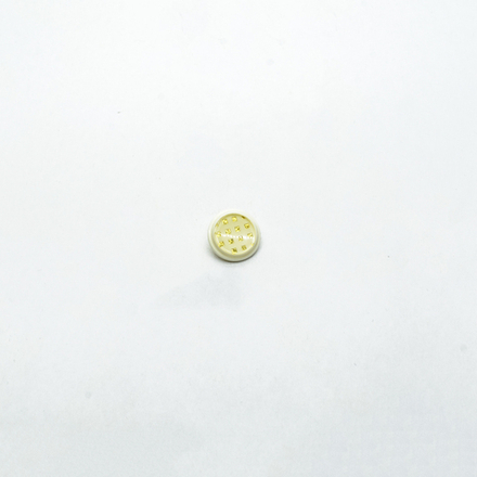 Пуговица Белая