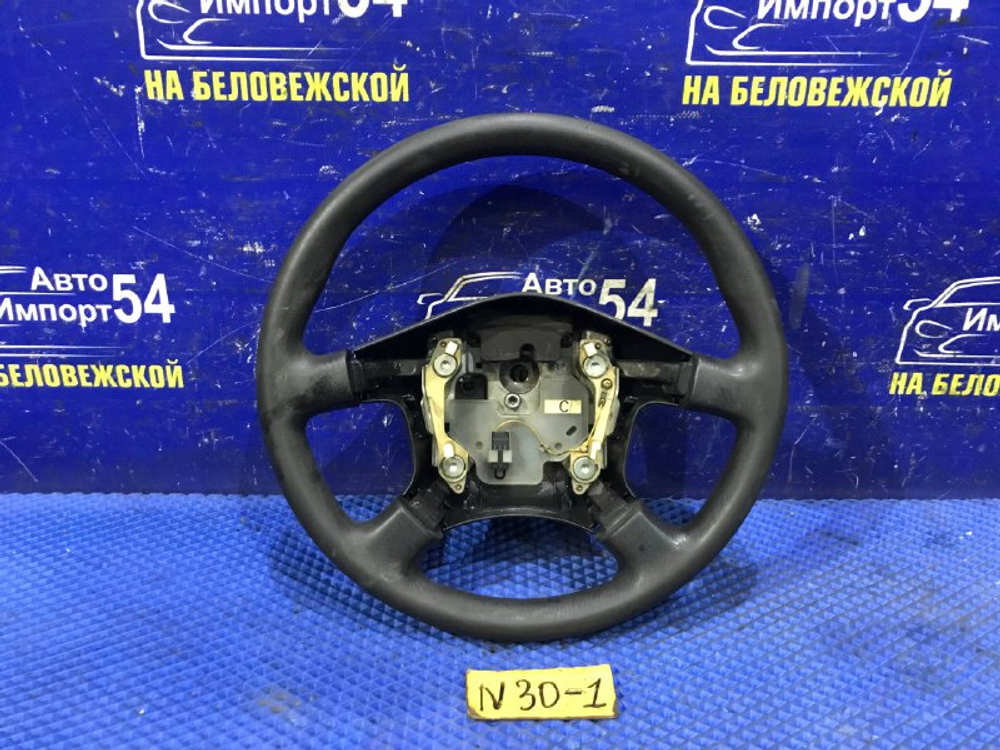 Руль NISSAN R’NESSA 1999
