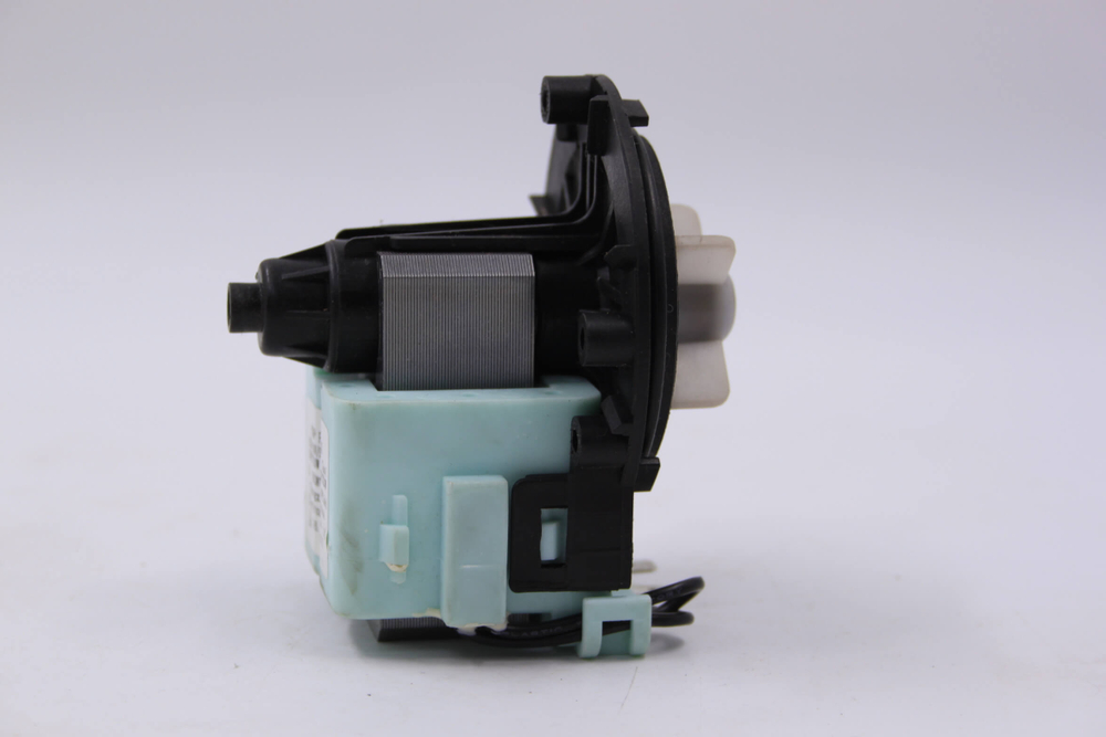 Помпа для стиральной машины PCX-30G (30W, на 3 винта, контакты спереди )