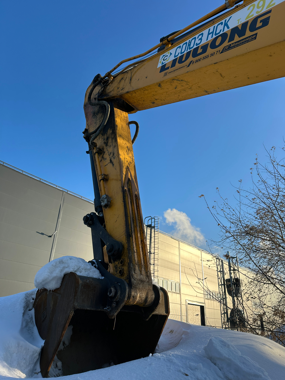 LiuGong CLG922 Экскаватор CLG922E (Дизельный, 5,9 л, 169 л.с., АТ)