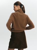 Свитер из тонкой шерсти