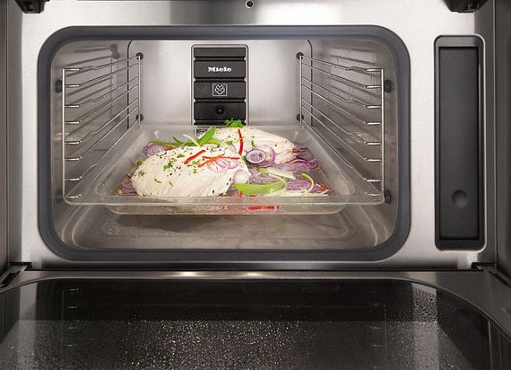 Пароварка с СВЧ Miele DGM6800 HVBR