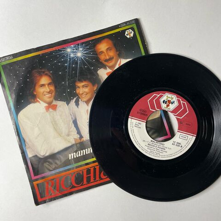 Винтажная виниловая пластинка 7 дюймов (маленькая пластинка) Ricchi and Poveri Mamma Maria (Германия 1982)