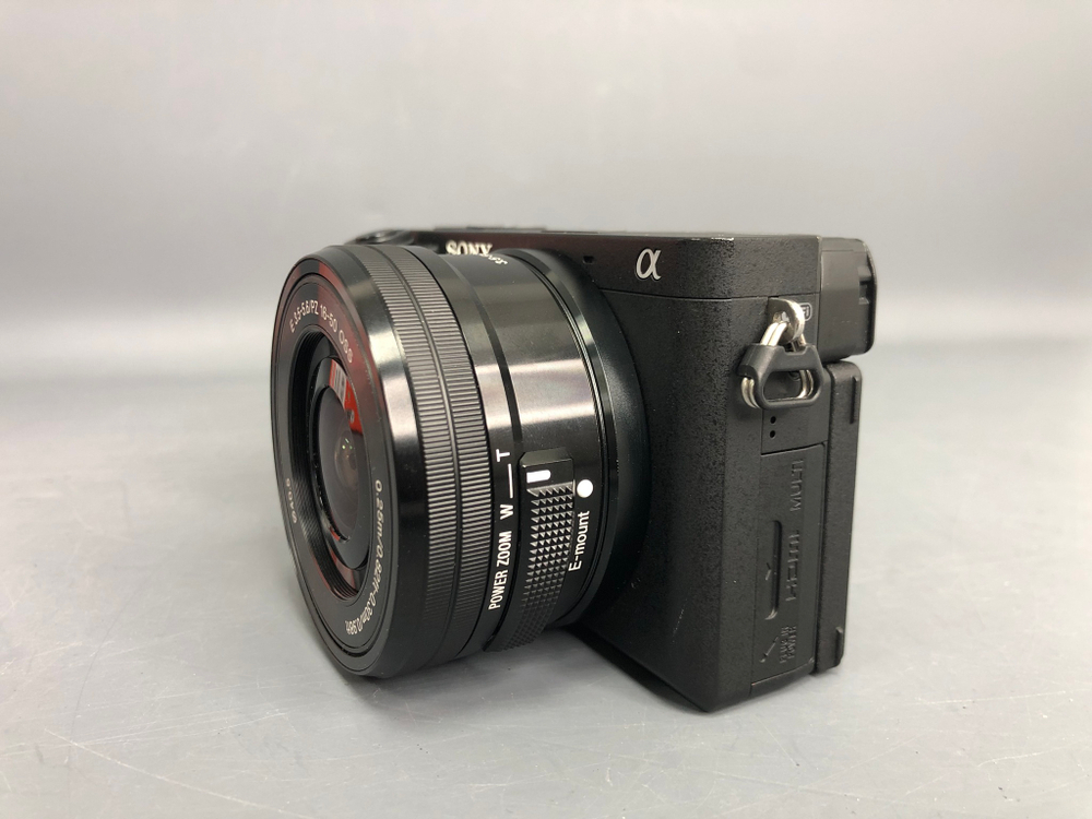 Sony A6400 kit 16-50mm 1.700 кадров