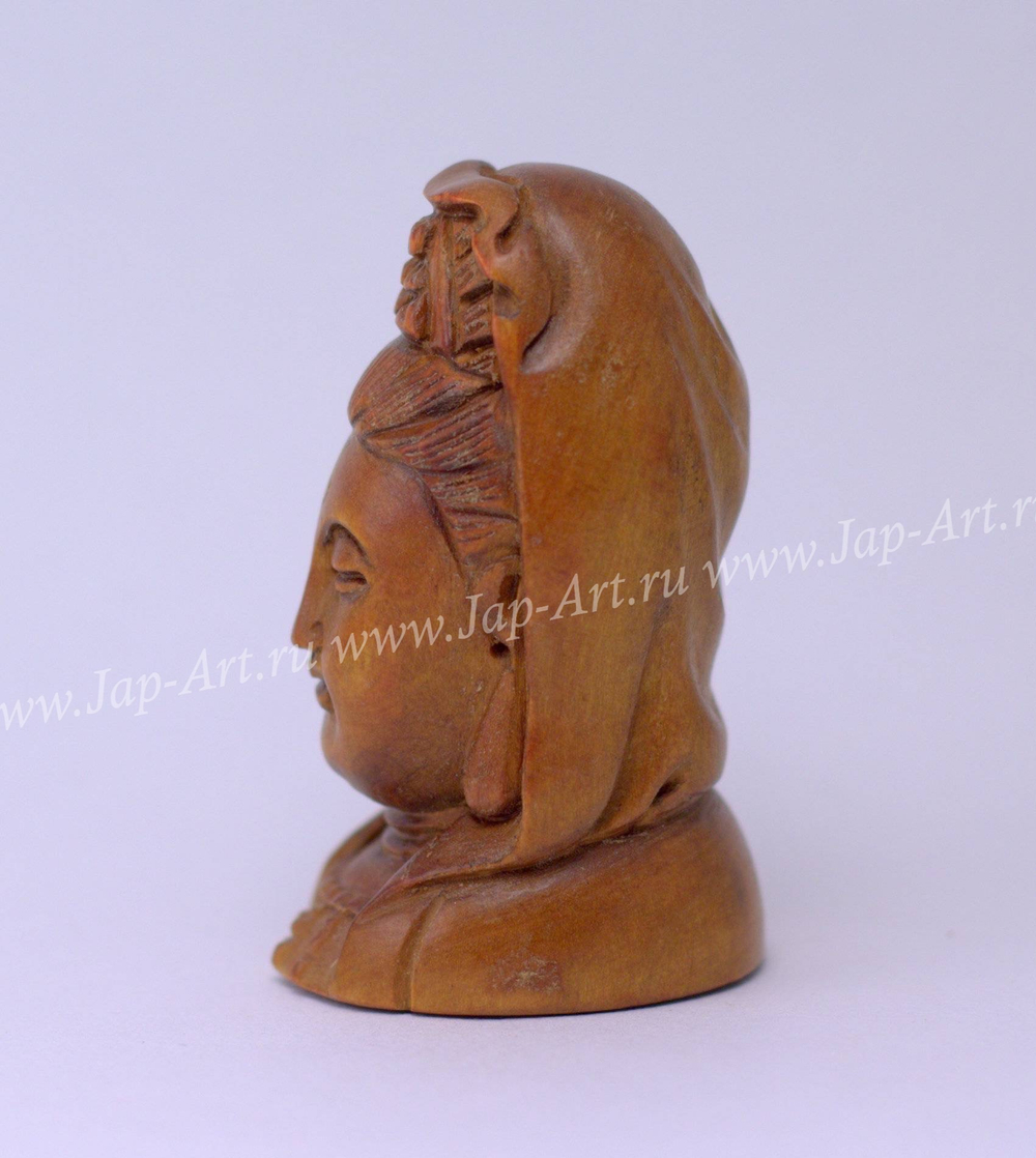 Нэцкэ Голова богини