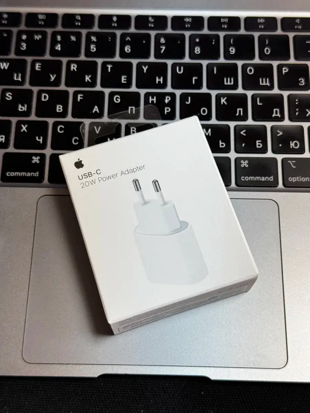 Power Adapter 20W - блок быстрой зарядки