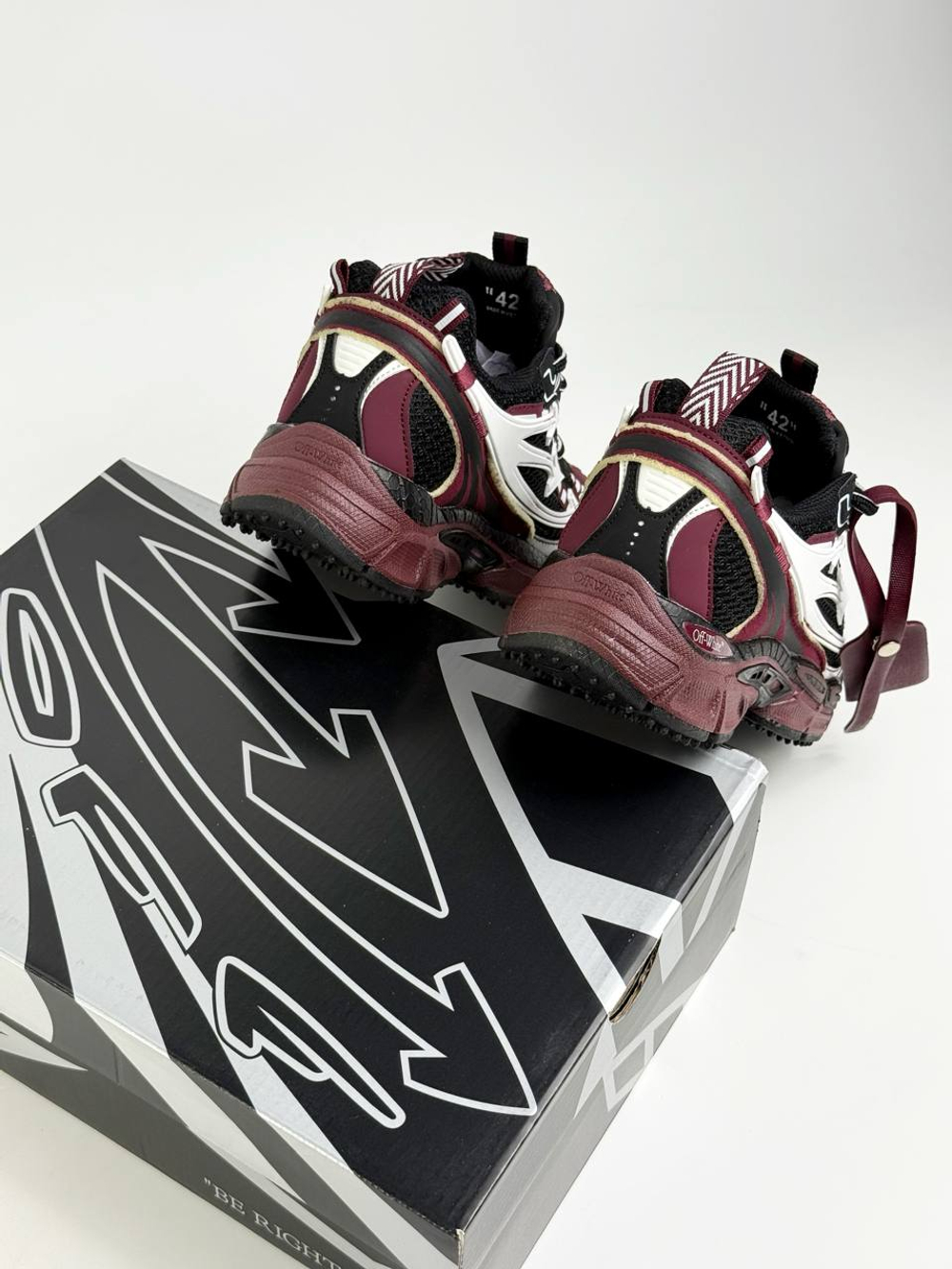 Кроссовки Be Right Back Off-White #B280 (борд.)