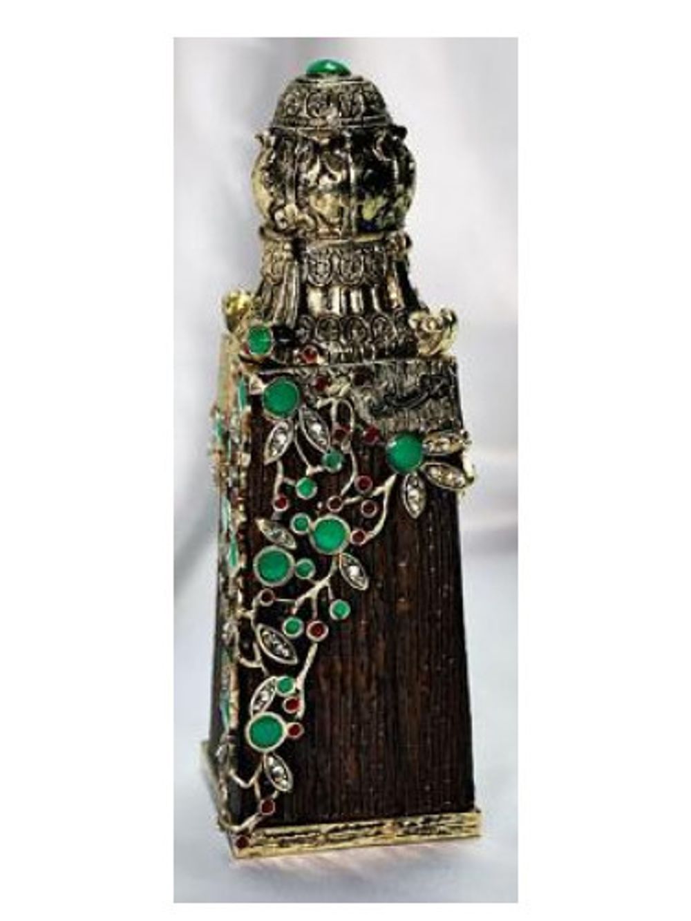 Syed Junaid Alam Essence of Arabia Vanilla