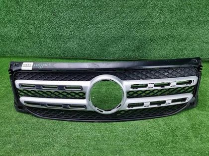 Решетка радиатора Mercedes GLB X247 (2019-2023)