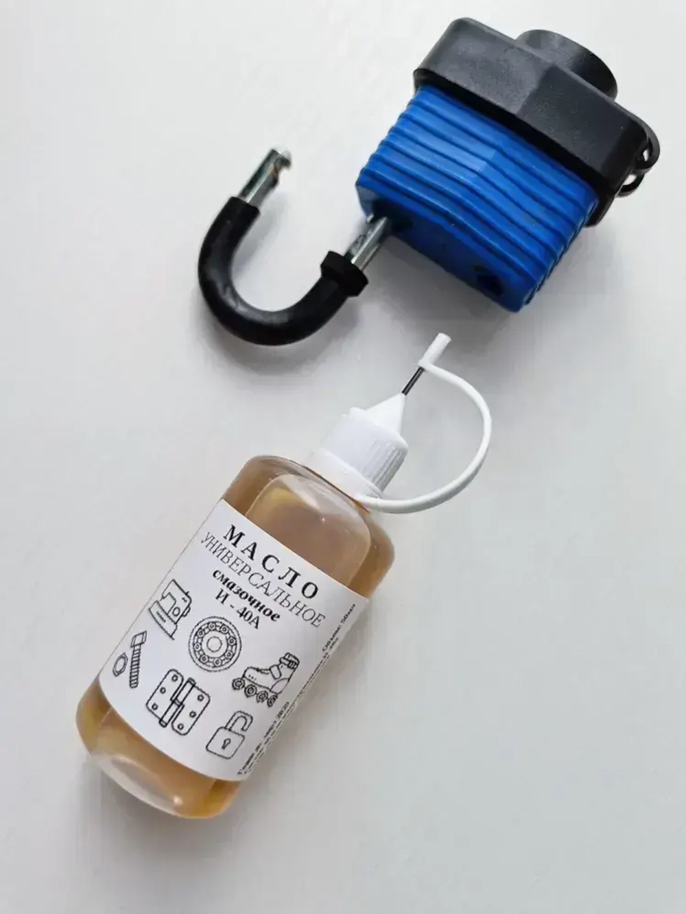 Масло смазочное универсальное бытовое машинное для смазки швейных машин, подшипников, замков, дверных петель и т.д. 50 мл