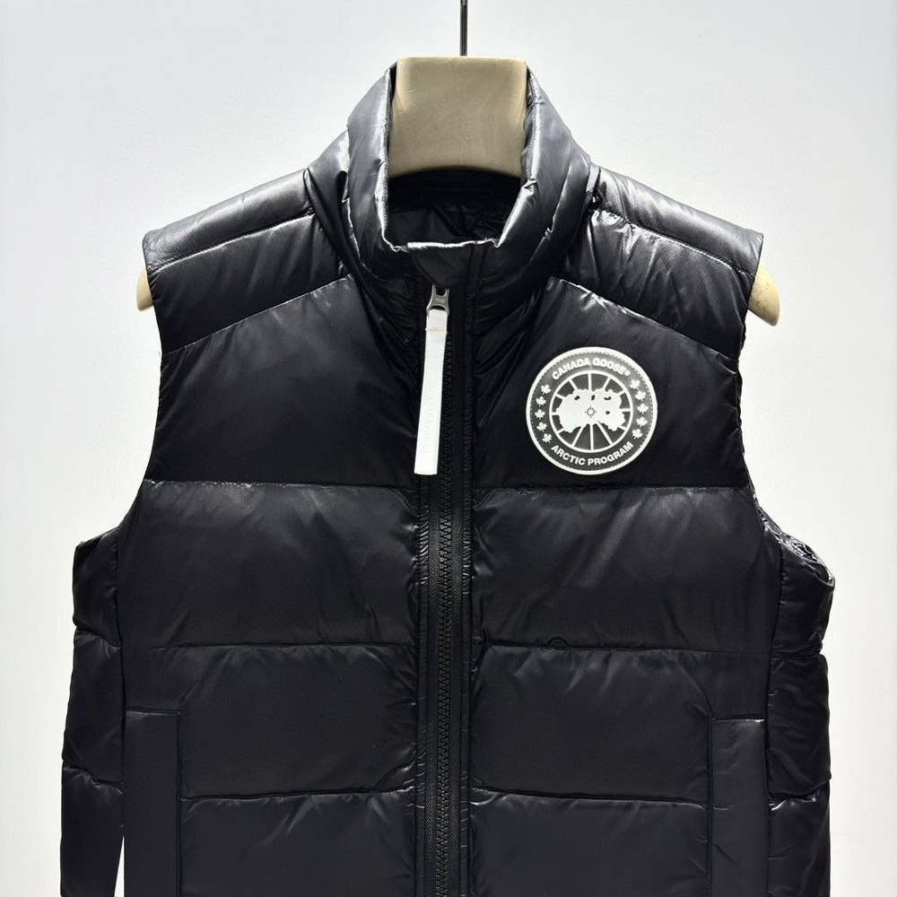 Жилет Canada Goose