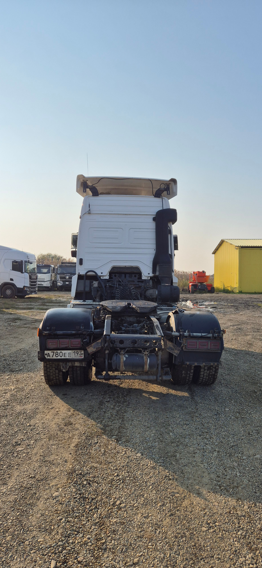 КамАЗ 5490 4x2 Седельный тягач 5490-S5 (Дизельный, 12,0 л, 401 л.с., МТ)