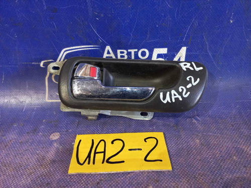 Ручка двери задней левой салонная Honda INSPIRE 1995