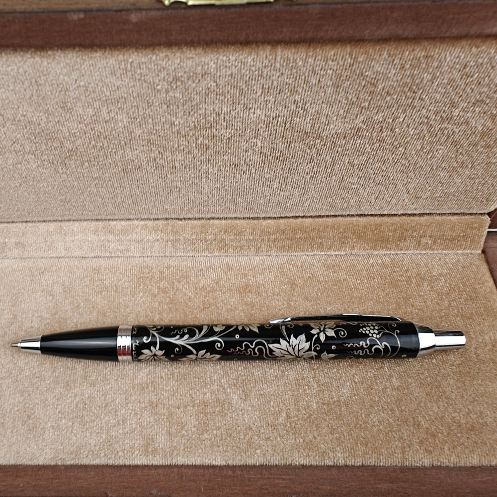 Ручка шариковая с ручной росписью Палех "Роскошный виноград" в футляре