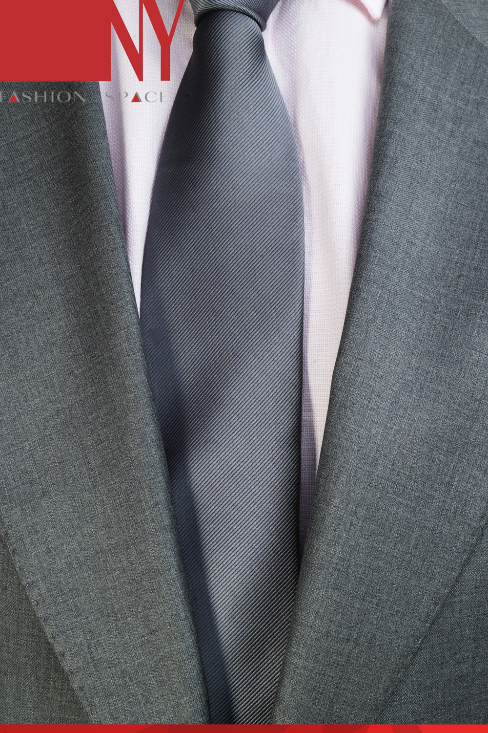 Классический костюм Tittanium