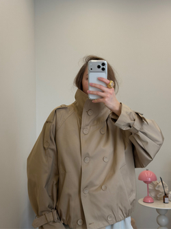 Тренч укороченный песочный